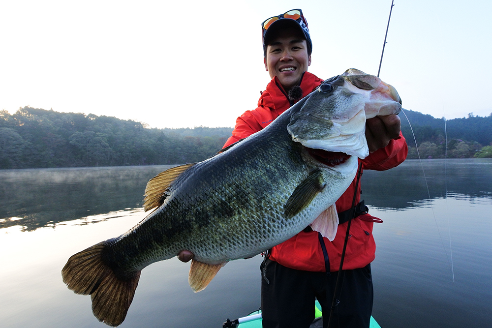 ザ ストロングパワーベイトvol 132 フラッシュj スプリットでビッグバス 編 Bass Field Report